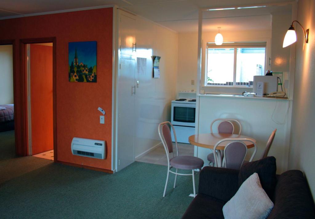 12 White Star Motel Timaru Exterior photo